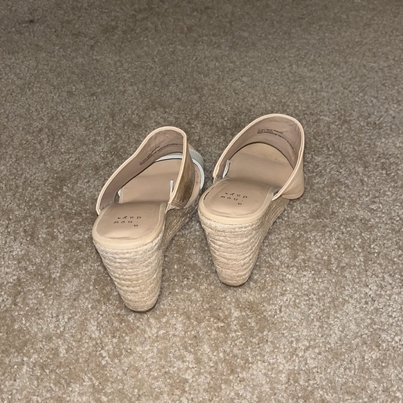 Nude and ivory double strapped 4 inch wedges - Picture 3 of 5